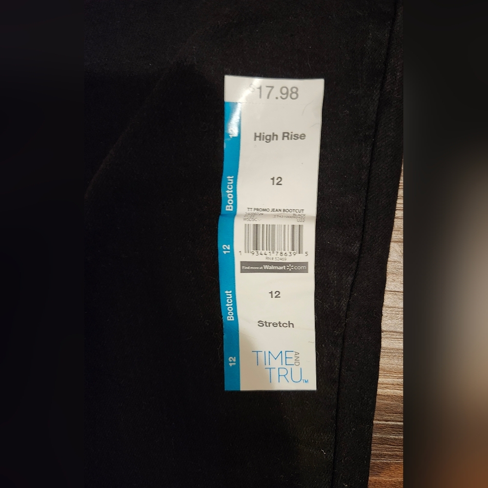 NWT Womens Sz 12 Black High Rise Stretch Bootcut Jeans by Time and Tru - Picture 2 of 4